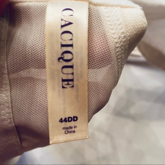 Cacique Lightly Lined Lace Demi Bra - Picture 3 of 3